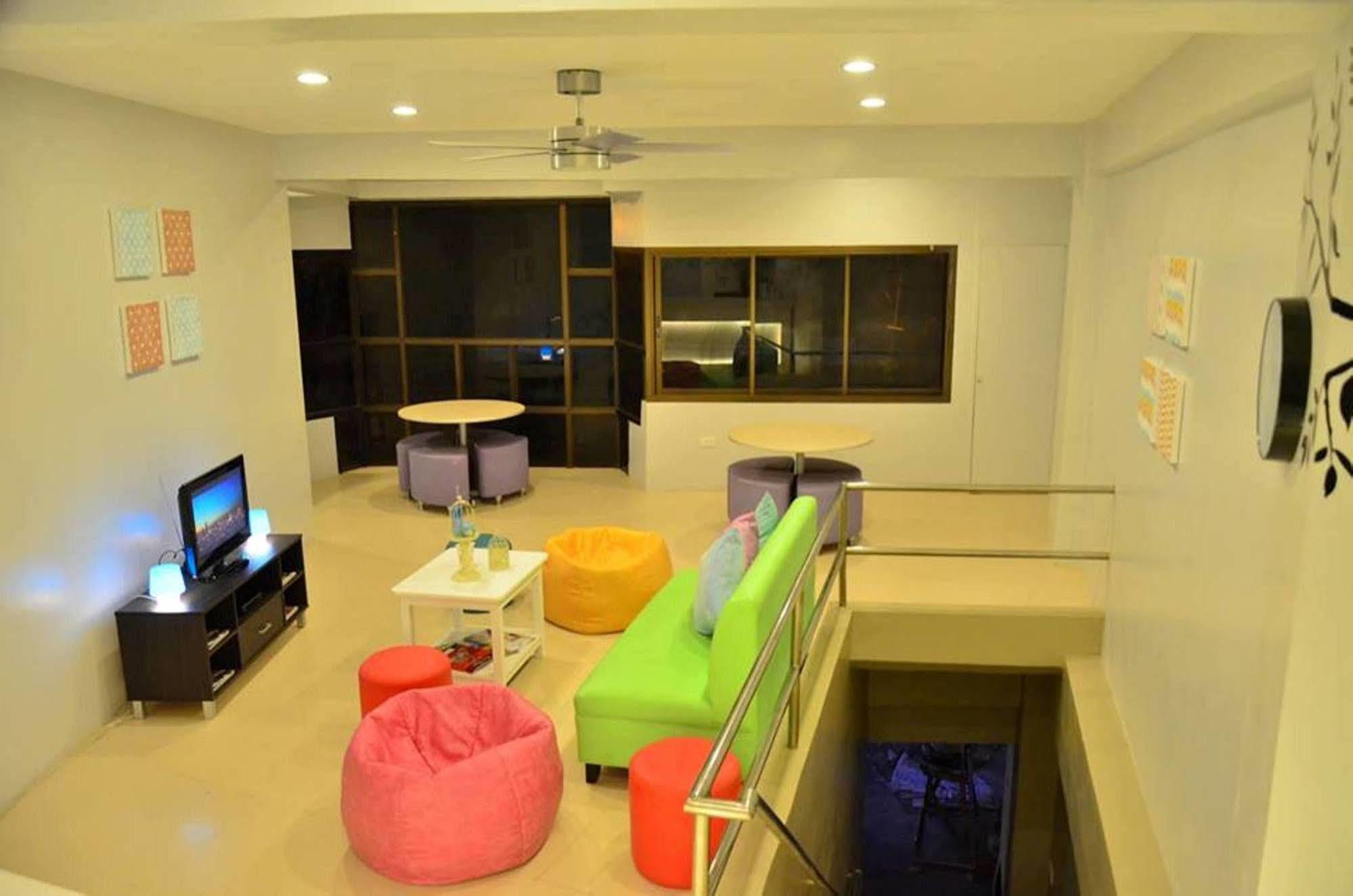Tree House Inn Puerto Princesa Ngoại thất bức ảnh